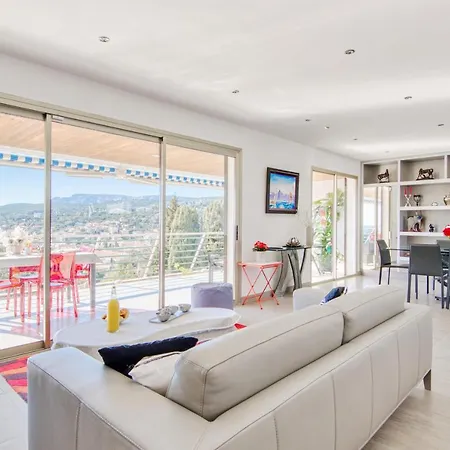Stunning Flat With Terrace & Pool 7 Min From The In - Welkeys
